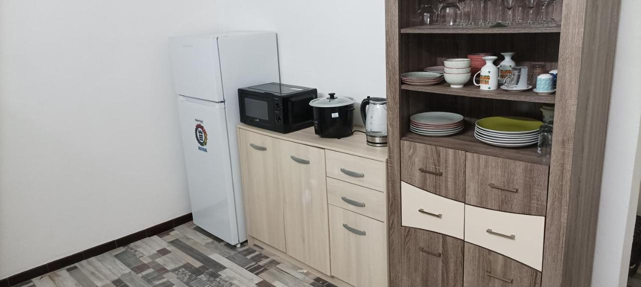 Villa Ou Appartement A Saint-Andre Reunion Buitenkant foto