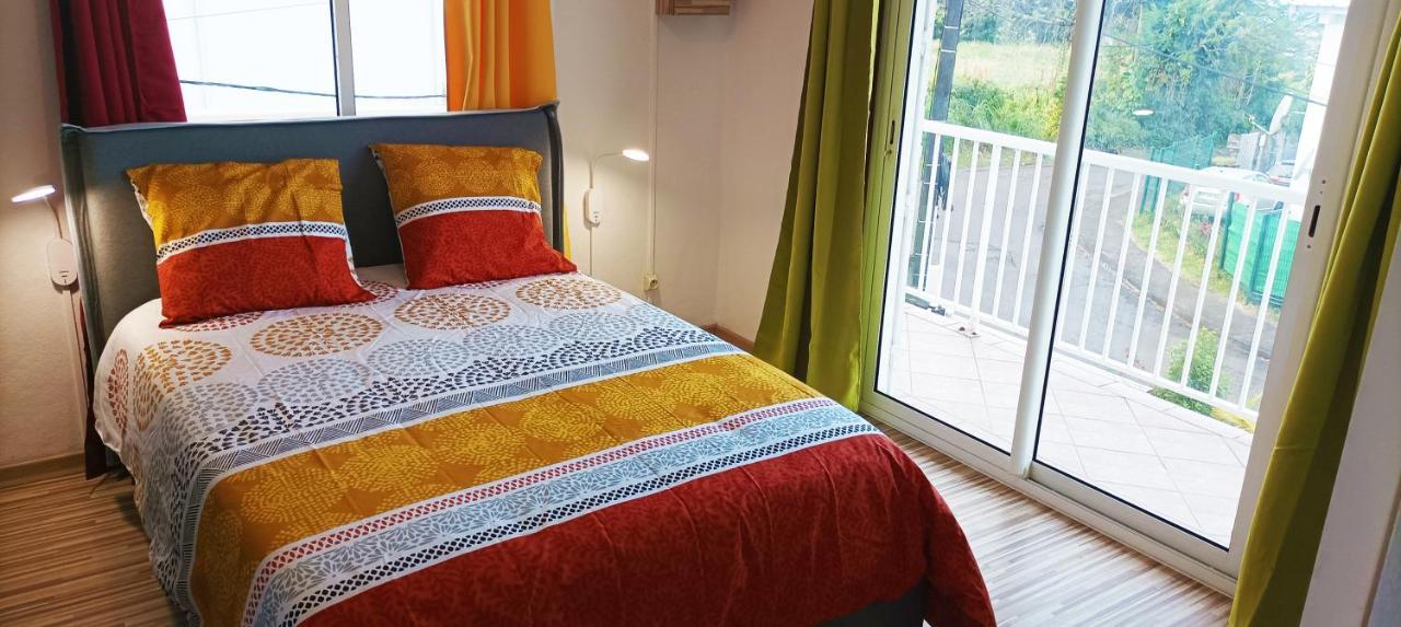 Villa Ou Appartement A Saint-Andre Reunion Buitenkant foto