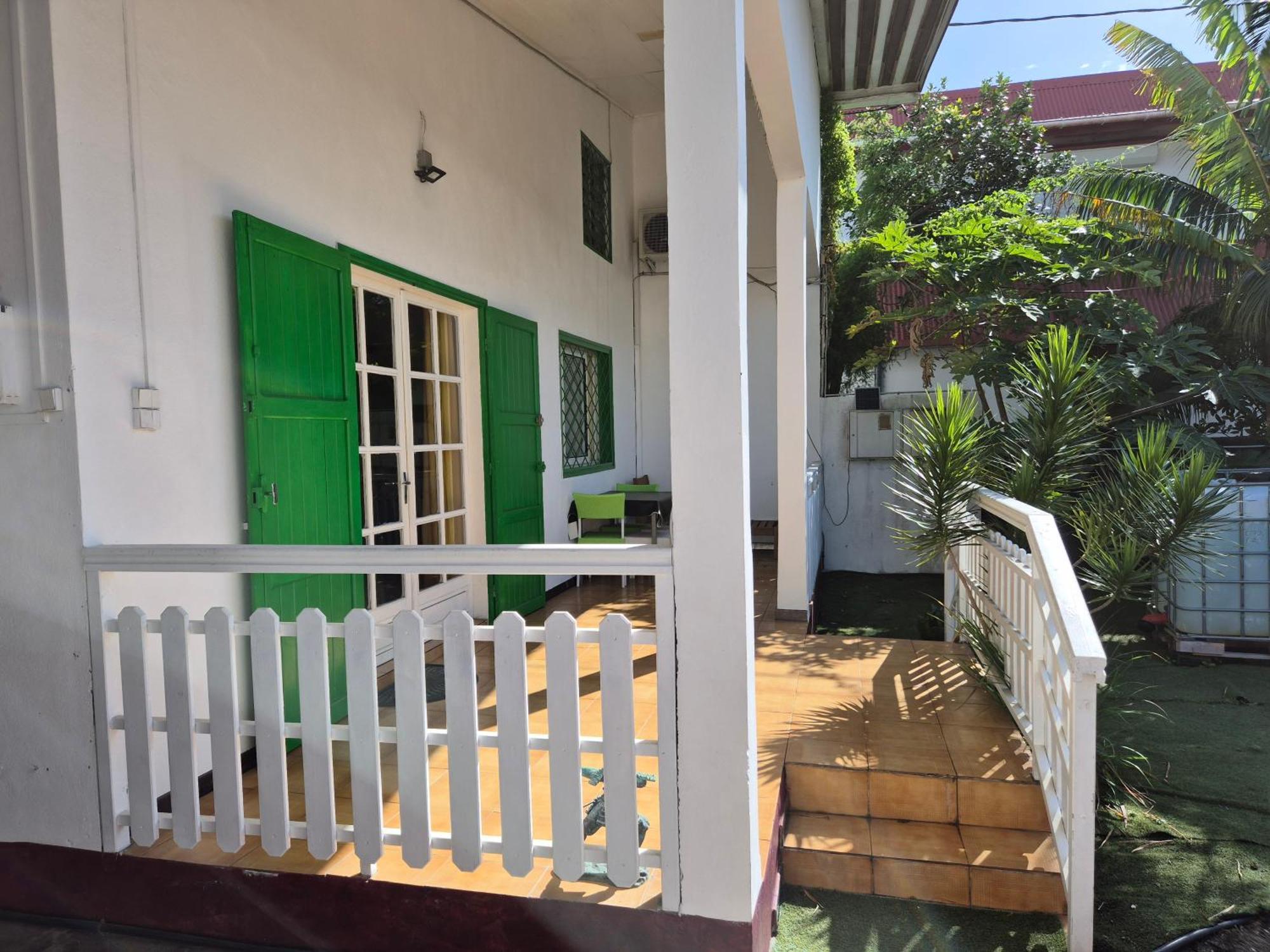Villa Ou Appartement A Saint-Andre Reunion Buitenkant foto